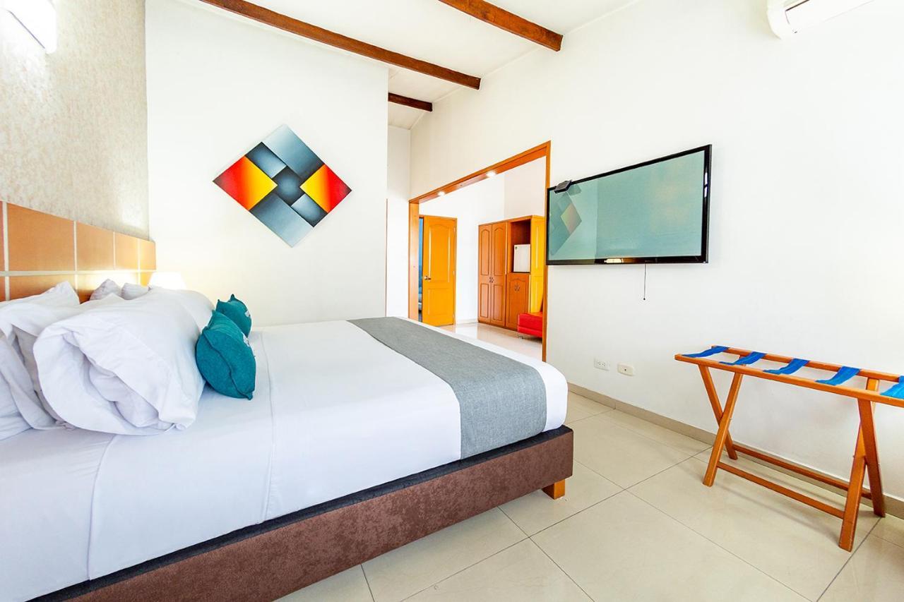 Ayenda Optimum Hotel เปเรย์รา ภายนอก รูปภาพ